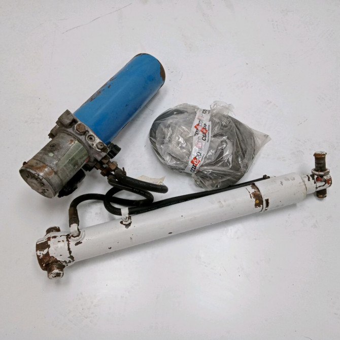 Pompe hydraulique lhm occasion RENAULT MASTER I Phase 2 09-1994->09-1997 2.5 D 75ch 1