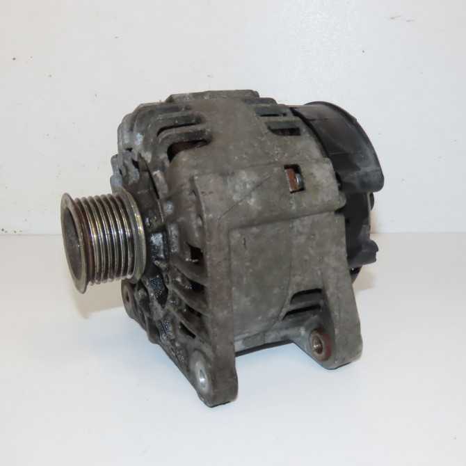 Alternateur occasion RENAULT SCENIC II Phase 2 09-2006->04-2009 1.9 DCI 130ch 8200667617 2