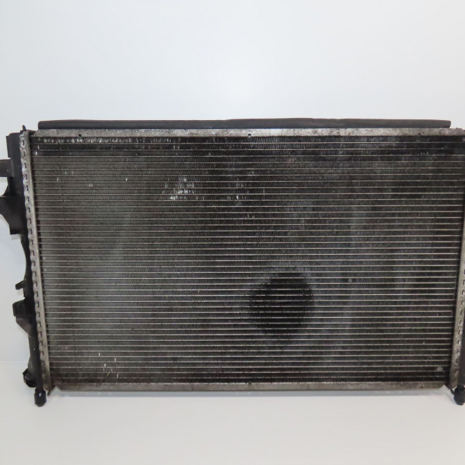Radiateur occasion RENAULT ESPACE IV Phase 1 09-2002->03-2006 2.2 DCI 150ch 8200302463 1
