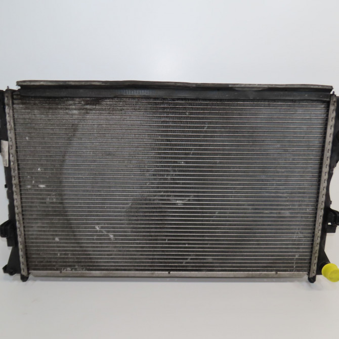 Radiateur occasion RENAULT ESPACE IV Phase 1 09-2002->03-2006 2.2 DCI 150ch 8200302463 2