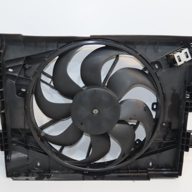 Ventilateur de refroidissement occasion RENAULT CLIO IV Phase 1 07-2012->... 1.5 DCI 90ch 214816703R 1