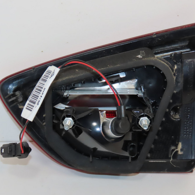 Feu arrière interieur gauche occasion RENAULT CLIO IV Phase 1 07-2012->... 1.2i 120ch 265559118R 2