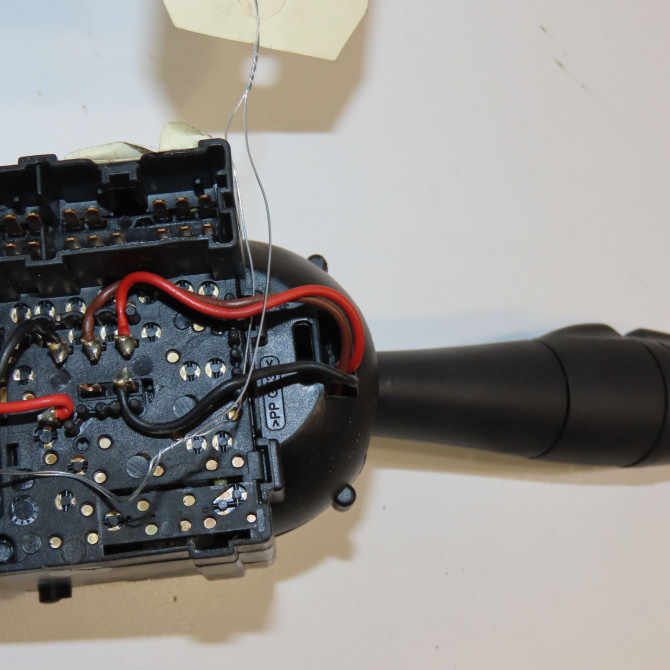 Commande clignotant occasion RENAULT CLIO IV Phase 1 07-2012->... 1.5 DCI 75ch 255401303R 2