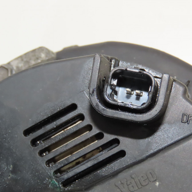 Alternateur occasion RENAULT CLIO II Phase 2 06-2001->07-2006 1.5 DCI 65ch 8200537415 6