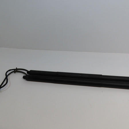 <span class="tt">Verin droit hayon occasion  </span><span class="designation"> </span>