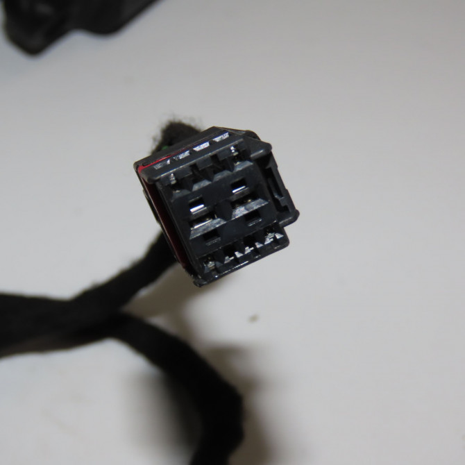 Verin droit hayon occasion  9Y3827851C 4