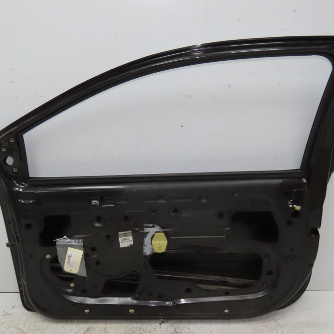 Porte avant droite occasion RENAULT TWINGO II Phase 1 06-2007->11-2011 1.5 DCI 65ch 801008682R 2