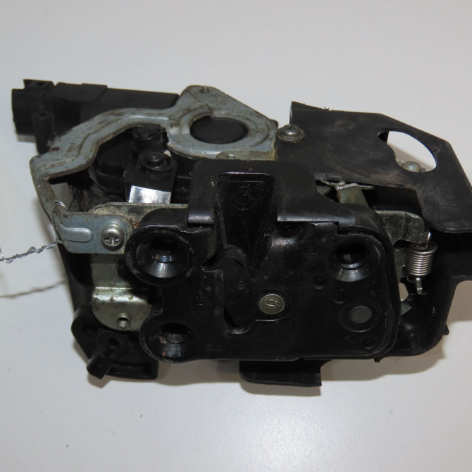 Serrure porte avd occasion KIA PICANTO I Phase 1 05-2004->12-2007 1.0i 8132007030HU 3