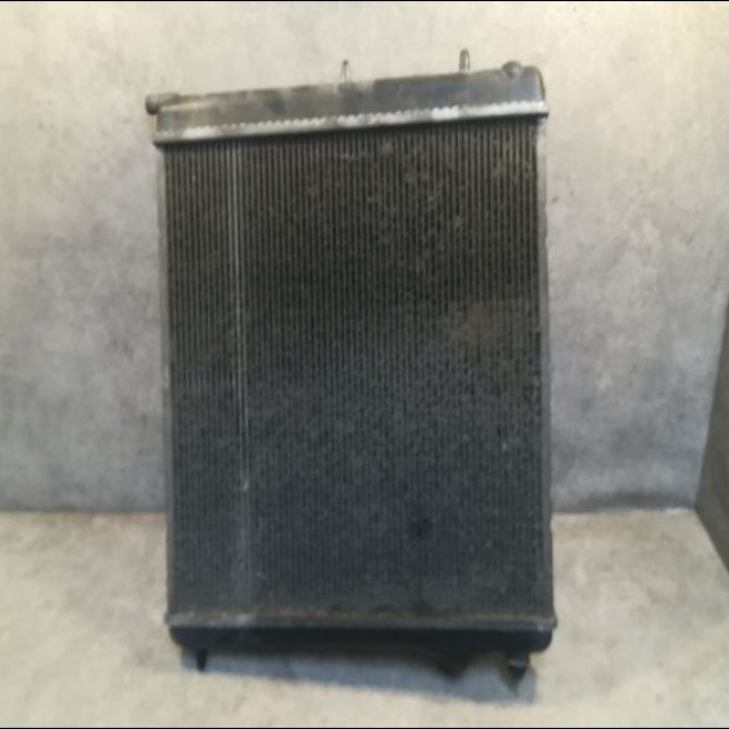 Radiateur occasion PEUGEOT 207 Phase 1 04-2006->06-2013 1.4 HDI 1330Q5 2