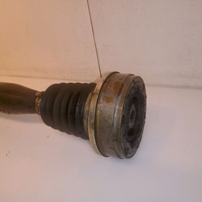 Transmission avant droite occasion SKODA FABIA II Phase 1 05-2007->03-2010 1.2i 60ch 6Q0407272BD 2