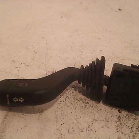 Commande clignotant occasion OPEL CORSA III Phase 1 10-2000->08-2003 1.4i 16v 9185413