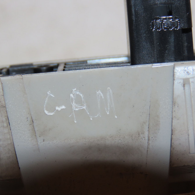 Commande leve-glace porte arrière droite occasion CITROEN C3 PICASSO Phase 1 02-2009->08-2012 1.6 HDi 90ch 6490Q1 2