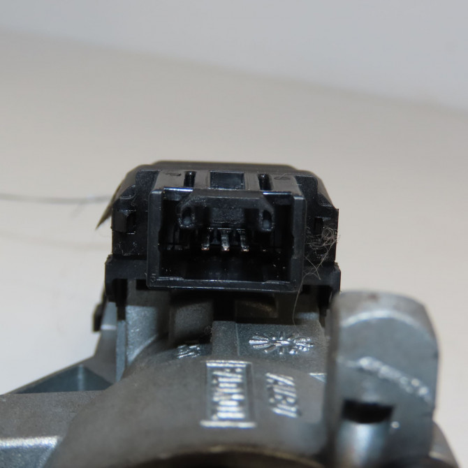 Kit serrures + antivol occasion TOYOTA YARIS I Phase 2 03-2003->12-2005 1.3i 87ch 897080D010 3