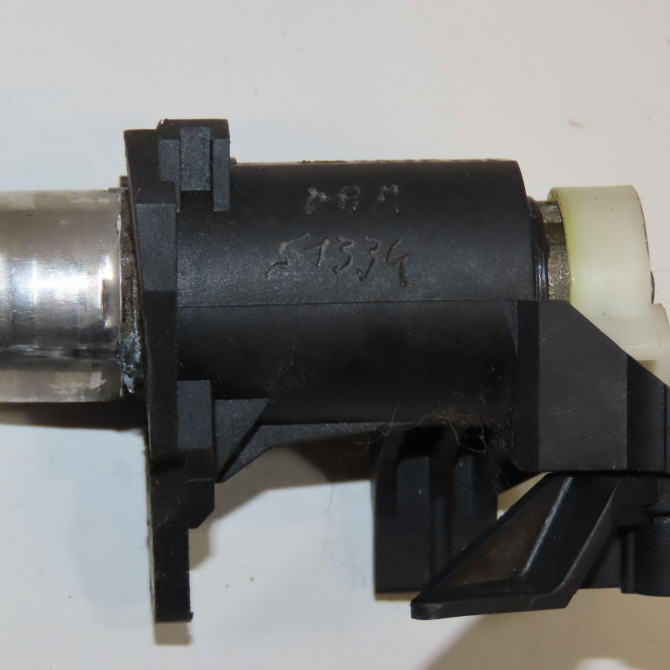 Kit serrures + antivol occasion TOYOTA YARIS I Phase 2 03-2003->12-2005 1.3i 87ch 897080D010 8