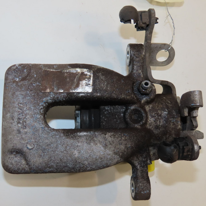 Etrier de frein arrière gauche occasion CITROEN BERLINGO II Phase 3 04-2015->... 1.6 BlueHDI 100ch 4402F5 4