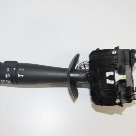 Commande clignotant occasion RENAULT TWINGO II Phase 1 06-2007->11-2011 1.2i 16v 75ch 7701072110