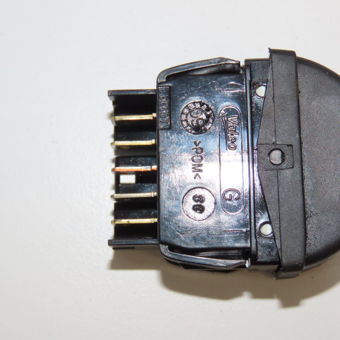 Commande lève-glace porte avant gauche occasion CITROEN XSARA PICASSO Phase 2 02-2004->12-2010 1.6 HDI 92 ch 655407 3