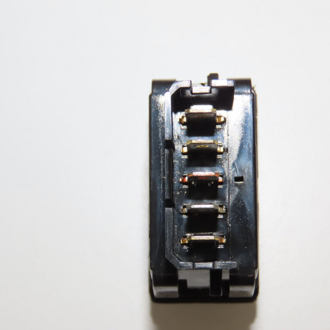 Commande lève-glace porte avant gauche occasion CITROEN XSARA PICASSO Phase 2 02-2004->12-2010 1.6 HDI 92 ch 655407 4