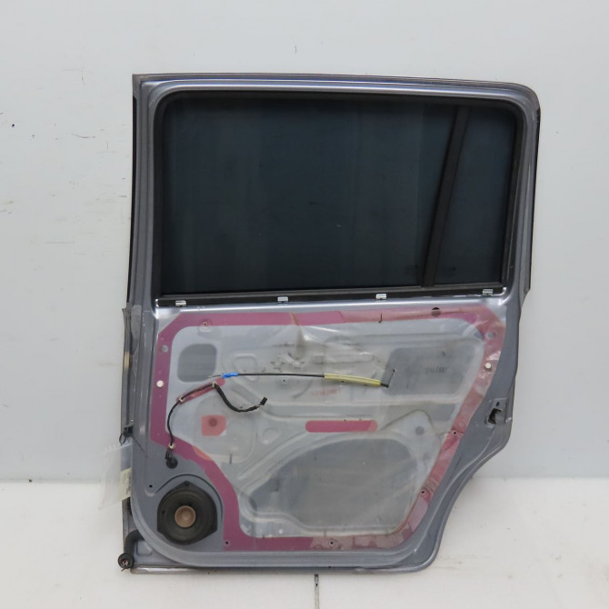 Porte arrière droite occasion OPEL ZAFIRA II Phase 1 07-2005->12-2007 1.9 CDTI 120ch 13203016 2