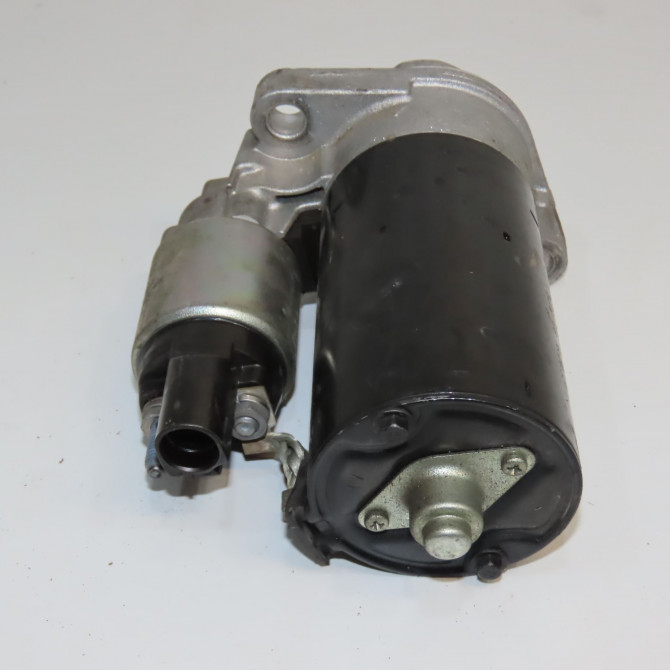 Démarreur occasion VOLKSWAGEN POLO IV Phase 2 05-2005->09-2009 1.4 TDI 70ch 2T911024 3
