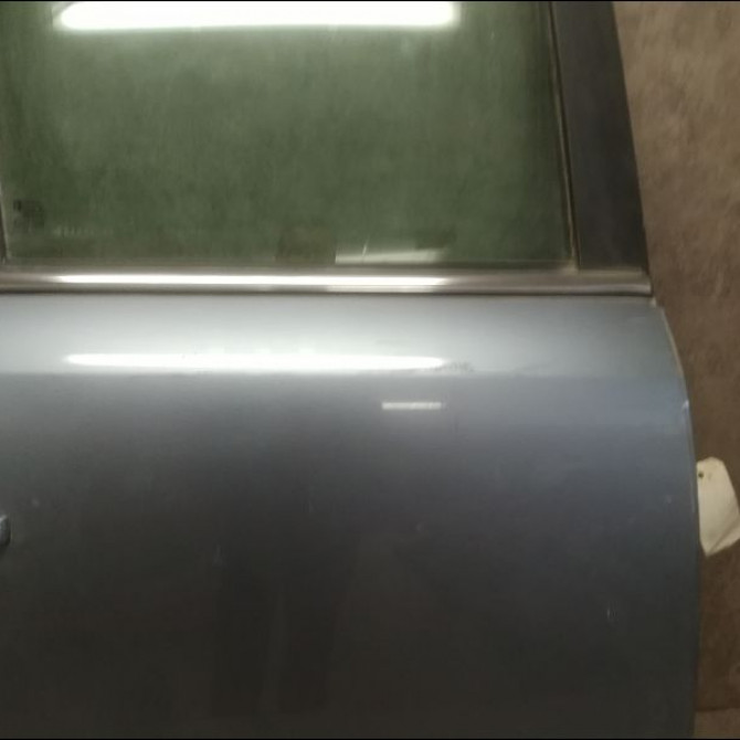 Porte arrière droite occasion OPEL ZAFIRA II Phase 1 07-2005->12-2007 1.9 CDTI 100ch 13203016 2