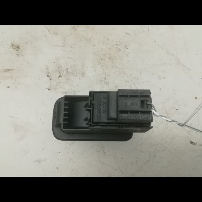 Commande leve-glace porte arrière droite occasion VOLKSWAGEN GOLF VII GOLF VII Phase 1 2012-10-01->2017-06-30 5G0959855FWZU 2