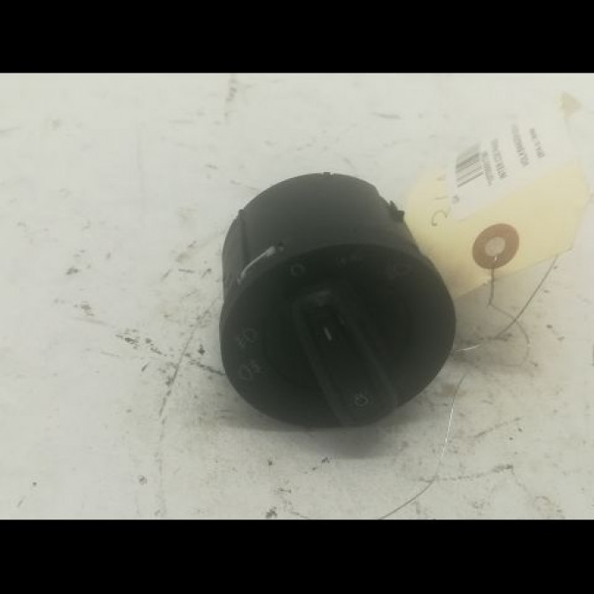 Interrupteur commande de phares occasion VOLKSWAGEN GOLF VII GOLF VII Phase 1 2012-10-01->2017-06-30 5G0941431BDWZU 1