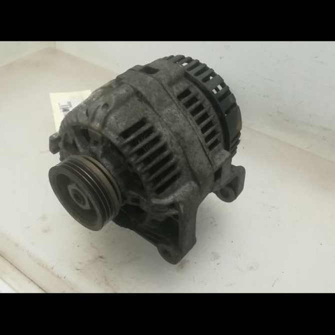 Alternateur occasion RENAULT TWINGO I Phase 3 08-2000->06-2007 1.2i 8200660045 1