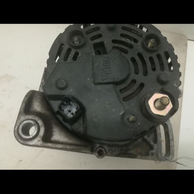 Alternateur occasion RENAULT TWINGO I Phase 3 08-2000->06-2007 1.2i 8200660045 3