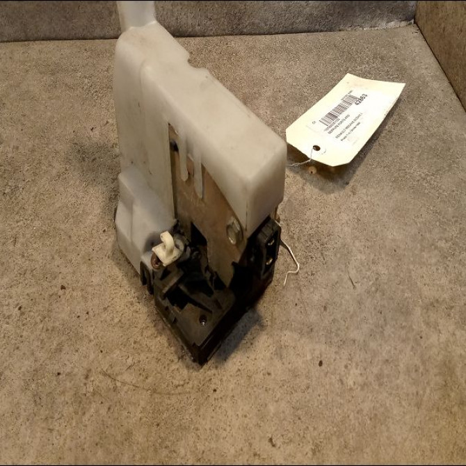 Serrure porte ard occasion RENAULT MEGANE SCENIC I Phase 1 09-1996->08-1999 1.9 D 7701469941 2