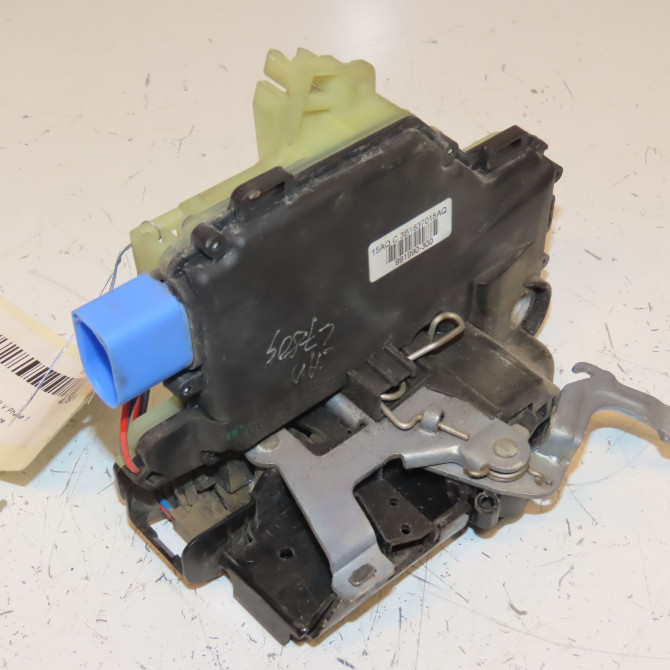 Serrure porte avg occasion VOLKSWAGEN TRANSPORTER V Phase 1 06-2003->08-2009 1.9 TDI 85ch 7E1837015A 1