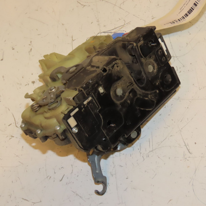 Serrure porte avg occasion VOLKSWAGEN TRANSPORTER V Phase 1 06-2003->08-2009 1.9 TDI 85ch 7E1837015A 2