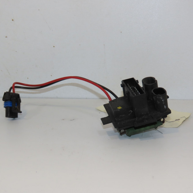 Resistance de chauffage occasion RENAULT CLIO II Phase 1 03-1998->06-2001 1.2 7701044816 1