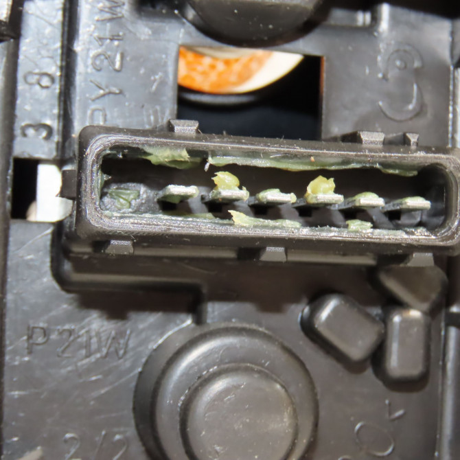 Feu arrière gauche occasion CITROEN BERLINGO I Phase 2 11-2002->10-2010 1.9 D 6350EE 3