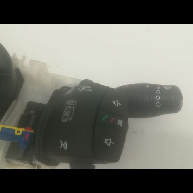 Bloc commodos occasion RENAULT MEGANE III Phase 1 11-2008->01-2012 1.6i 16v 110ch 255670019R 2