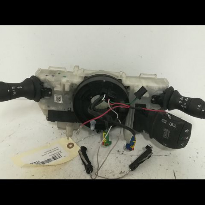 Bloc commodos occasion RENAULT SCENIC III Phase 1 04-2009->11-2011 1.9 DCI 130ch 255670019R 1