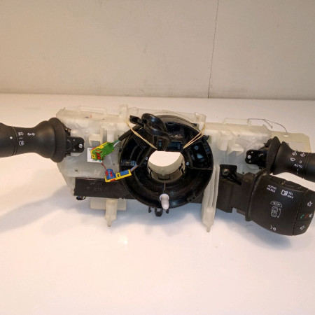 Bloc commodos occasion RENAULT MEGANE III Phase 1 11-2008->01-2012 1.6i 16v 110ch 255670019R