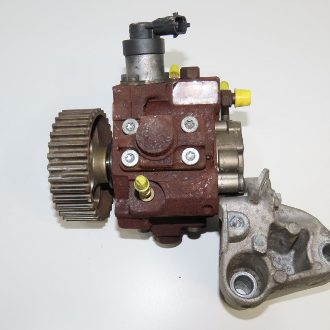 Pompe hp occasion RENAULT MEGANE III Phase 1 11-2008->01-2012 1.9 DCI 130ch 8200779458 4