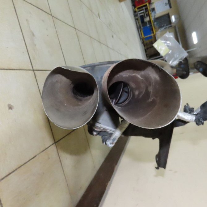 Silencieux arrière occasion FORD MUSTANG VII phase 1 06-2015->... 2443456 5