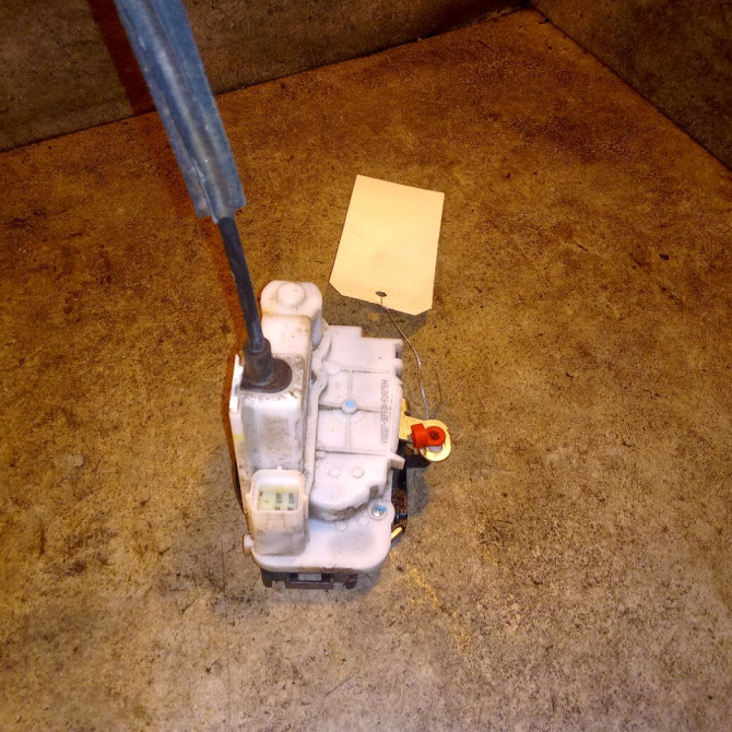 Serrure porte avd occasion FIAT 500 II 500 II Phase 1 2007-07-01->2016-03-31 1.2i 69ch 52191860 2