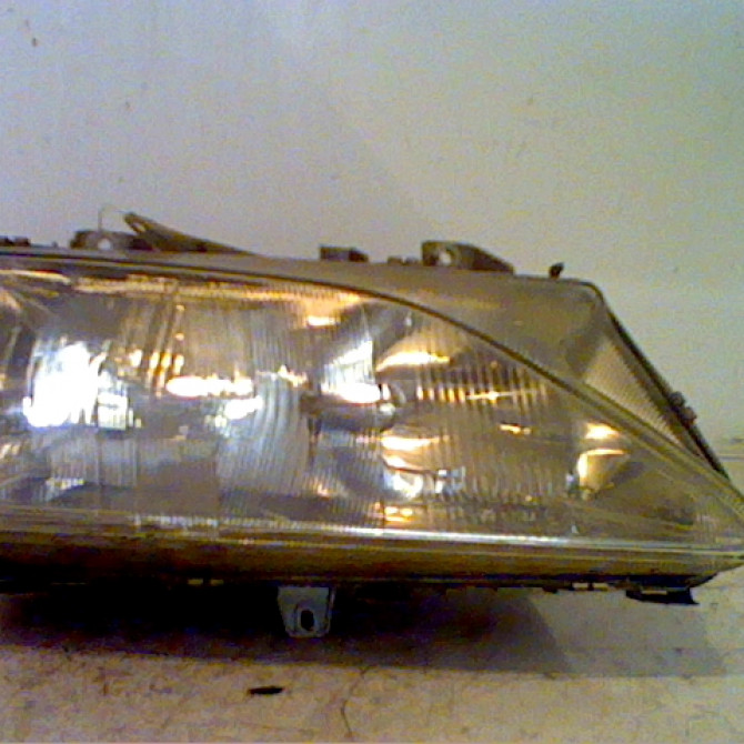 Phare droit occasion PEUGEOT 806 Phase 1 06-1994->12-2001 6205T5 1