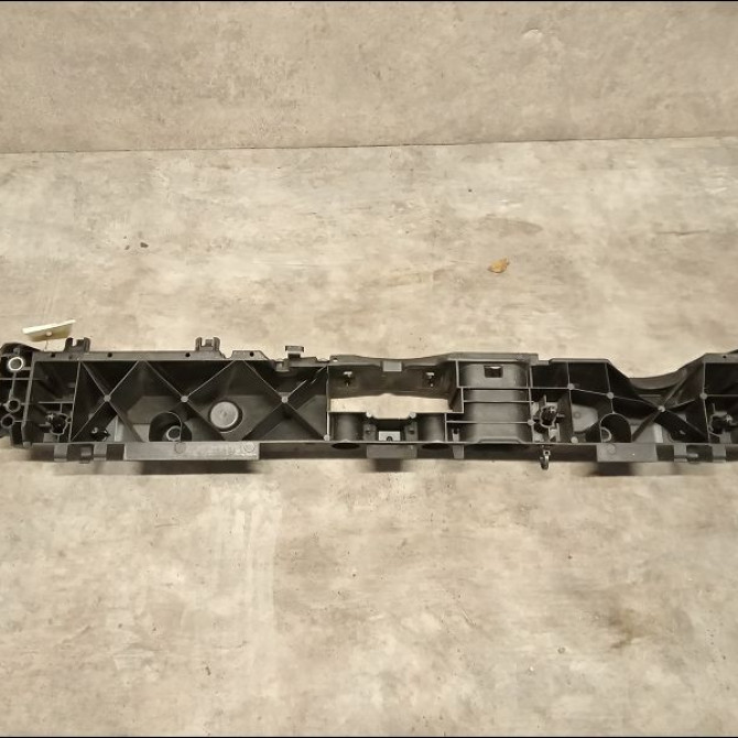 Traverse supérieure armature avant occasion RENAULT CAPTUR Phase 1 02-2013->... 1.2i 118 16V 625003860R 1