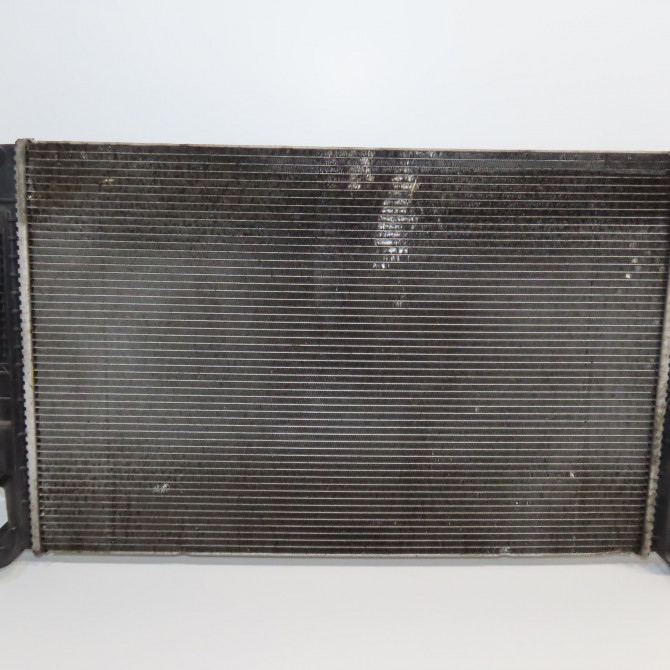 Radiateur occasion RENAULT SCENIC III Phase 1 04-2009->11-2011 1.9 DCI 130ch 214101448R 1