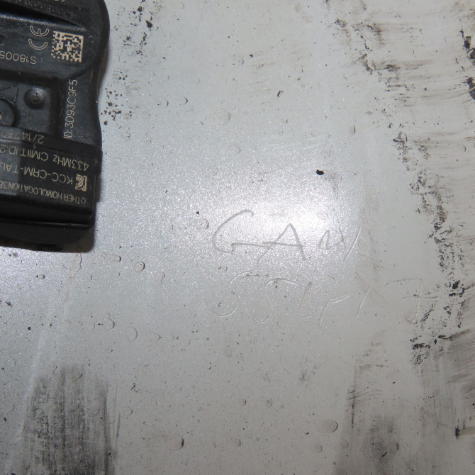 Jante aluminium occasion RENAULT SCENIC III Phase 1 04-2009->11-2011 1.9 DCI 130ch 403000068R 8