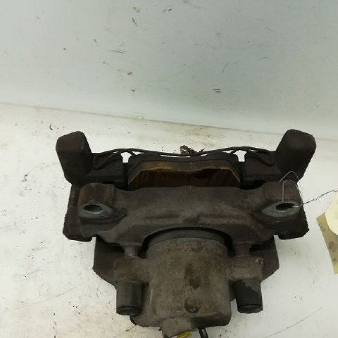 Etrier de frein avant droit occasion VOLKSWAGEN TOURAN I Phase 1 03-2003->12-2006 1K0615124E 3