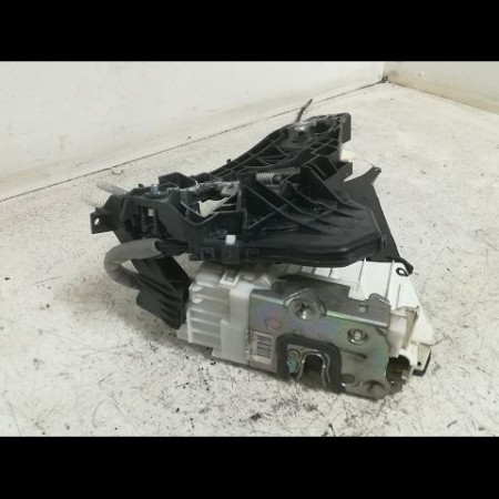 Serrure porte avd occasion MERCEDES CLASSE B I Phase 1 06-2005->04-2008 B200CDI 140ch 1697204435