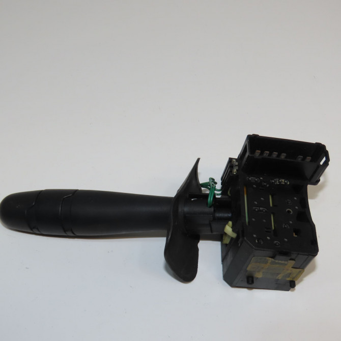 Commande essuie glace occasion RENAULT MEGANE I Phase 1 11-1995->03-1999 1.9 DTI 7701053055 2