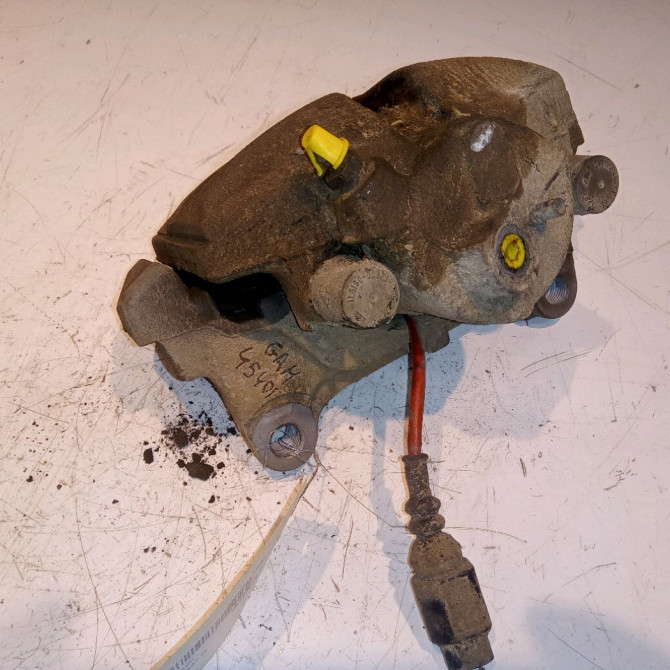 Etrier de frein avant droit occasion  1K0615124E 2