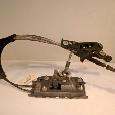 Levier de vitesses occasion VOLKSWAGEN GOLF V Phase 1 11-2003->10-2008 1.9 TDI 105ch 1K0711112B