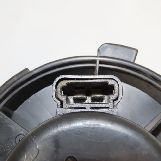Ventilateur de chauffage occasion PEUGEOT 206 Phase 2 02-2003->02-2009 1.4 HDI 70ch 6441K0 4